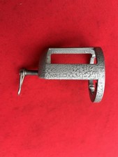 Étau design Ajouré pour