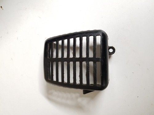 Grille échappement de - grille,