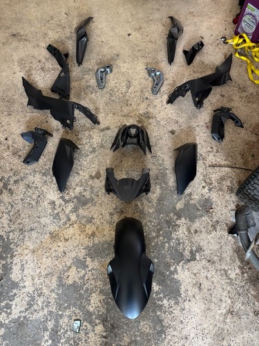 Kawasaki z650 fairings - kawasaki,