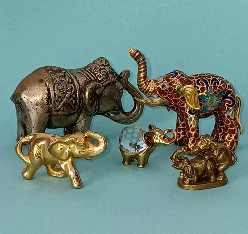 Lot six elephants émail - six,