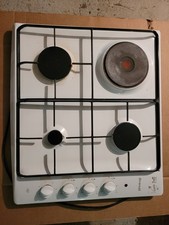 Plaque de cuisson mixte avec 4 bruleurs gaz et une plaque électrique