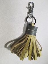 Porte Clefs / Bijou de Sac Pompon 100 % Cuir Souple Couleur JAUNE / VERT 13,5 CM