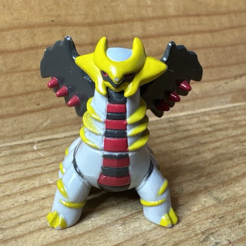 Figurine pokemon giratina - figurine,