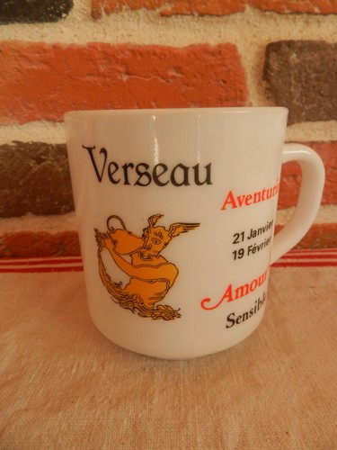 Ancien mug tasse signe du - ,