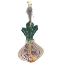 Gratte-ail en céramique vert mauve à suspendre ou poser 18 x 10,5 cm environ