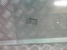 Vitre avant droit RENAULT CLIO