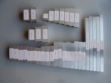 LOT 35 tubes carrés aluminium - 20 à 30 mm - Ep 1,5 à 3  mm - long. 37 à 296 mm