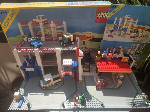 Lego vintage garage shell set - garage,
