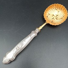 CUILLÈRE À SAUPOUDRER EN