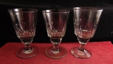 Série de 3 verres à absinthe Pontarlier côtes plates