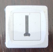 Prise téléphone en saillie