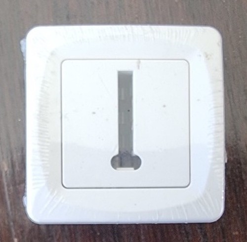 Prise téléphone saillie - téléphone, en