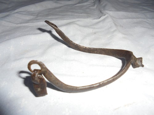 Asser rare eperon moyen age - eperon,
