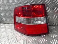 Feu arriere principal gauche