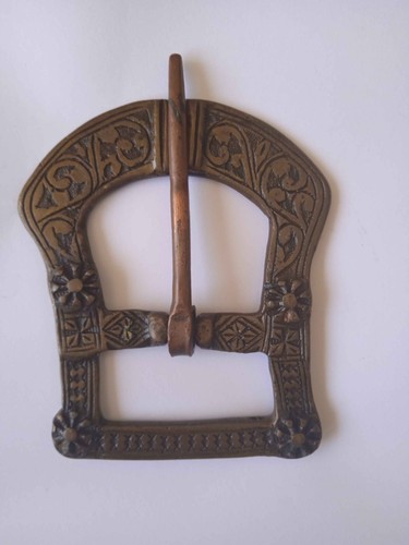 Boucle ceinture très - , ancienne