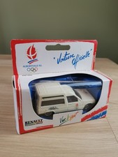 1:43 Renault Express