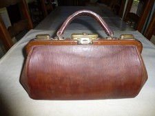 MAGNIFIQUE ANCIENNE SACOCHE MEDECIN EN CUIR