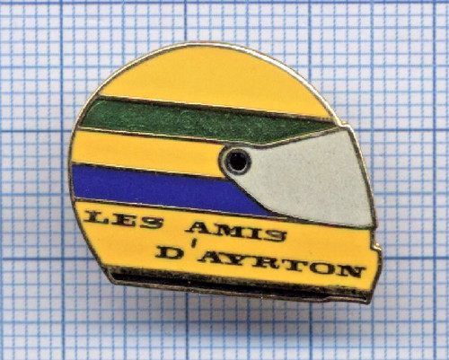 Pin casque les amis - pin's,