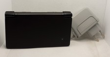 Nintendo DSi Noire avec chargeur en bon état prête à jouer !