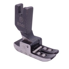 Exquise voiture plate R141