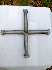 ANCIENNE CROIX PRESSE ZEPHYR