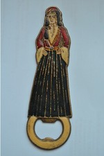 Décapsuleur en bronze 13 cm - Tenue traditionnelle Grecque