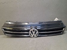 Calandre noire + chrome -