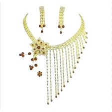 Parure femme - Bijou ton or -
