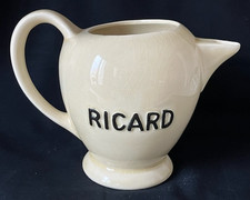 rarissime pichet RICARD musical - couleur crème - très bon état - vers 1950