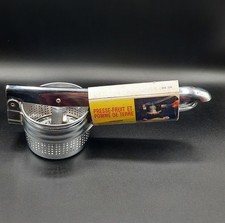 ANCIEN PRESSE PUREE PRESSE