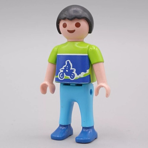 Playmobil-figurine-enfant-gar?