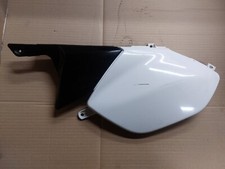 carénage arrière gauche