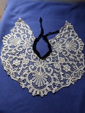 " Dentelle Ancienne.. Col  pour femme exceptionnel