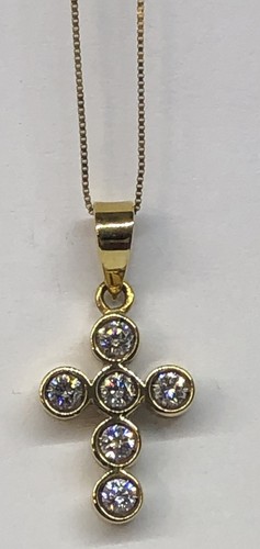 Croix jaune 18kt et - or,