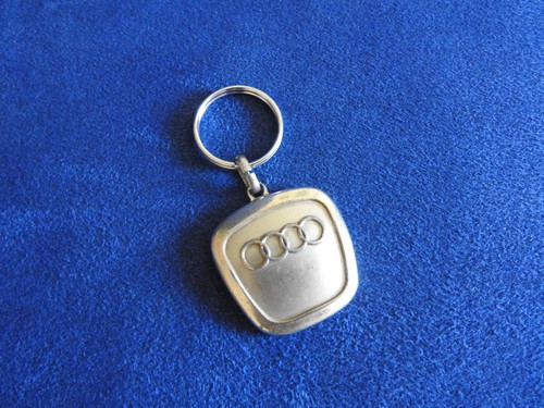Porte clé audi - audi, garage