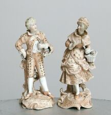 COUPLE ÉLÉGANT, jeunes gens