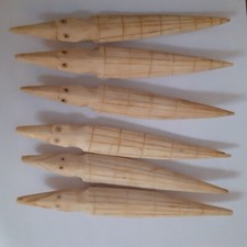 porte couteaux rare sculpté main 1960 collections  nombres 6 -  16 cm