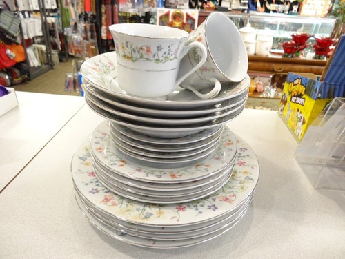 Porcelain china - 18,