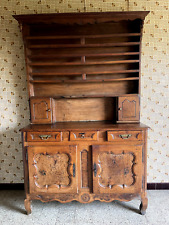 Buffet et vaisselier en noyer et loupe de frêne du 19ème siècle en bon état