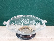 Superbe coupe à fruit  en verre