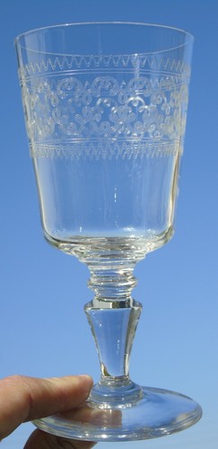 Baccarat verre vin cuit - à,