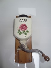 Modèle pas courant moulin à café mural DRGM décor rose