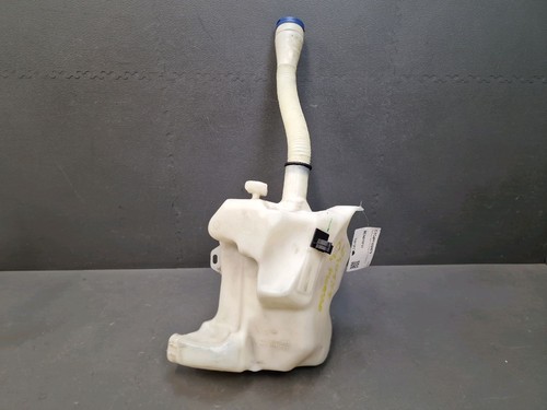 Réservoir lave glace modèle