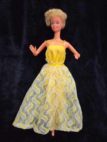 Vintage pretty changes barbie - changes,