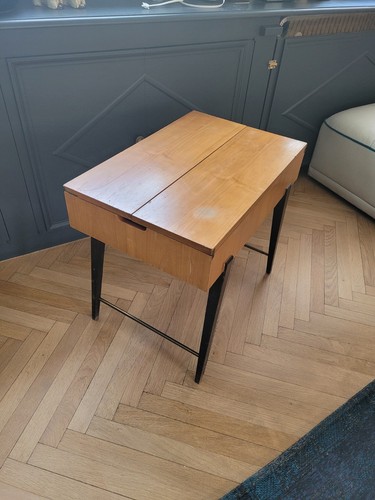Travailleuse vintage bout de - /,
