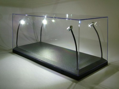 Vitrine plastique triple9 - vitrine,