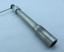 Axe de roue avant SUZUKI 600 GSR 2006 à 2010