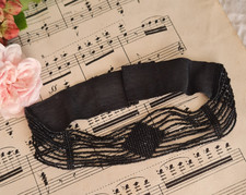 ANCIEN COLLIER  RAS DE COU EN PERLE DE JAIS BIJOU 1900