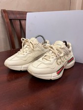 Chaussures originales Gucci