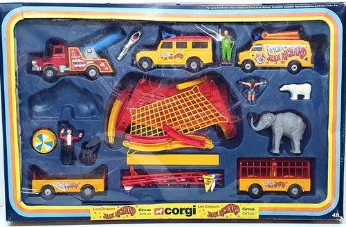 Corgi diecast plastic gift - corgi, &